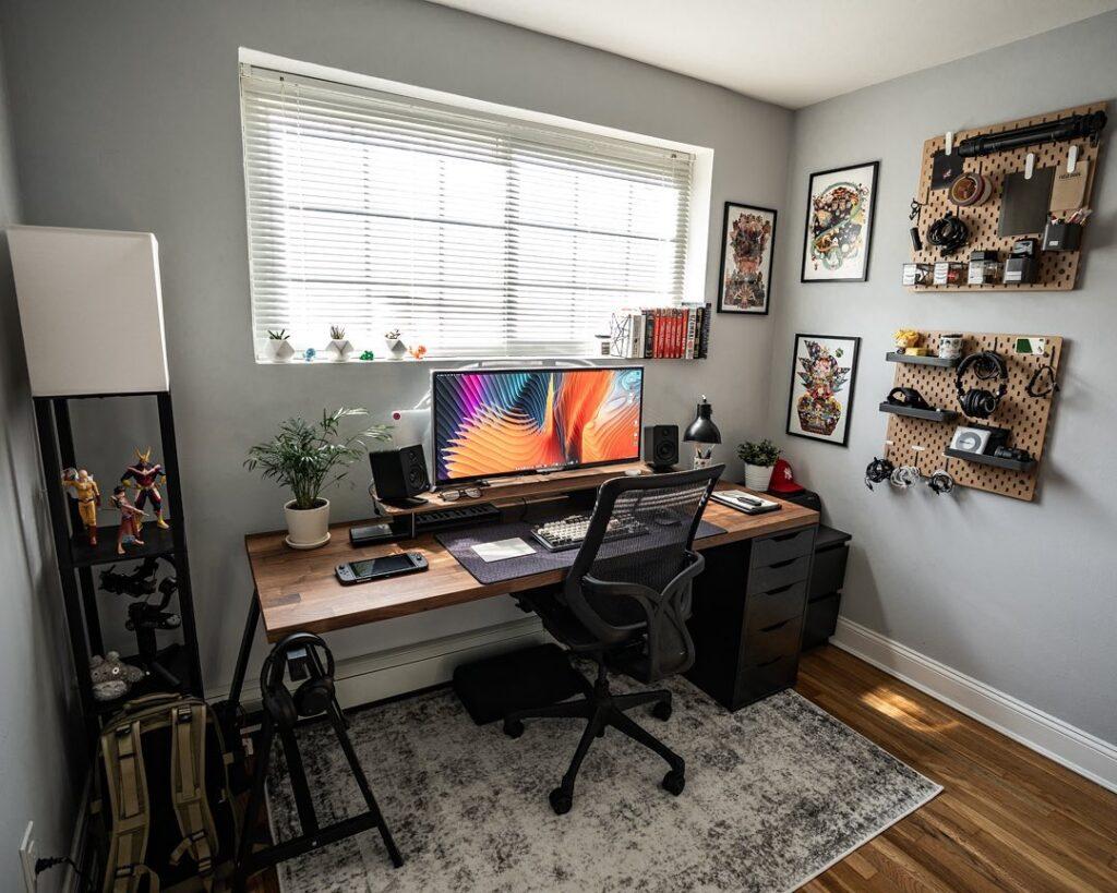 Best Desks for Productive Home Offices in Illinois