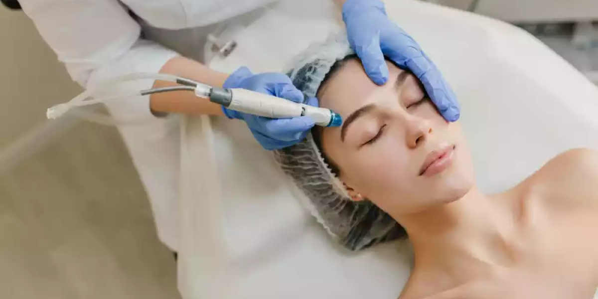 Best Dermatologist Recommendations for Healthy Glow Maintenance