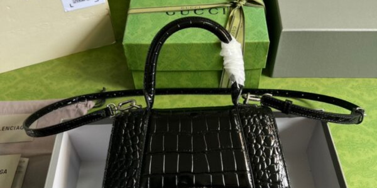 The Allure of Elegance: Discovering the Lady Dior Dupe Bag Phenomenon