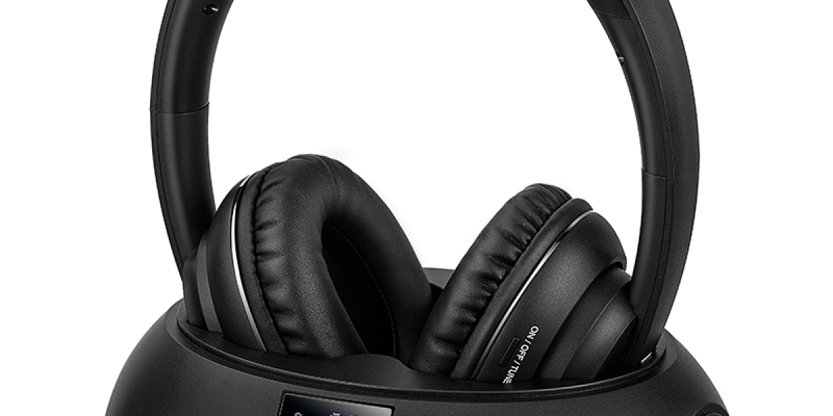 Private Listening, Public Energy: My Take on Silent Disco Gear