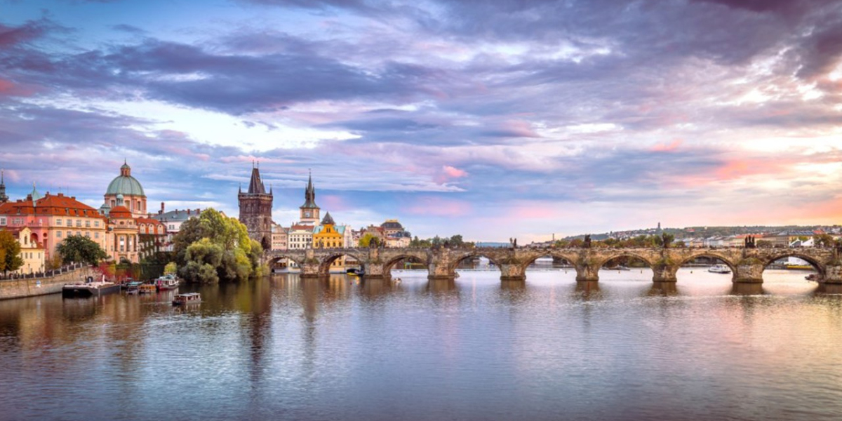 A Luxurious Getaway in the Capital: A Curated Itinerary for Luxury Lovers and Fine Dining Enthusiasts