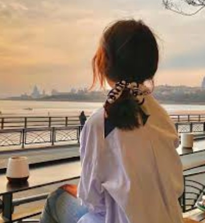 YONJIN YONJIN Profile Picture