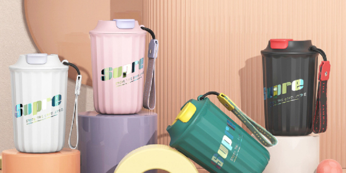 How Does a 380ML Student Insulated Mug Protect Its Liner?