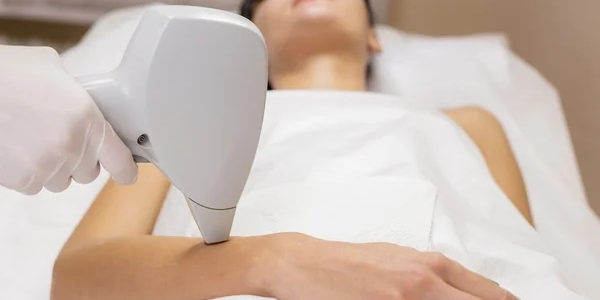 Why Patients Look for Professional Laser Hair Removal Clinics