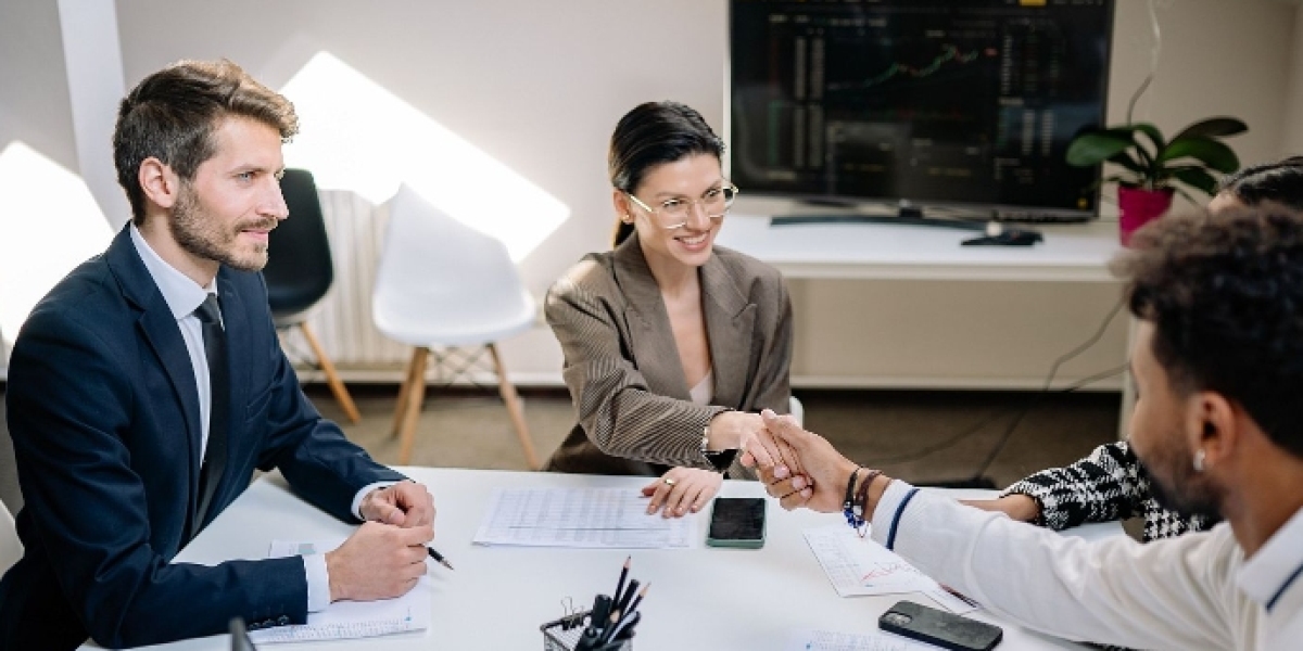 Making Financial Information Accessible to Deaf Customers